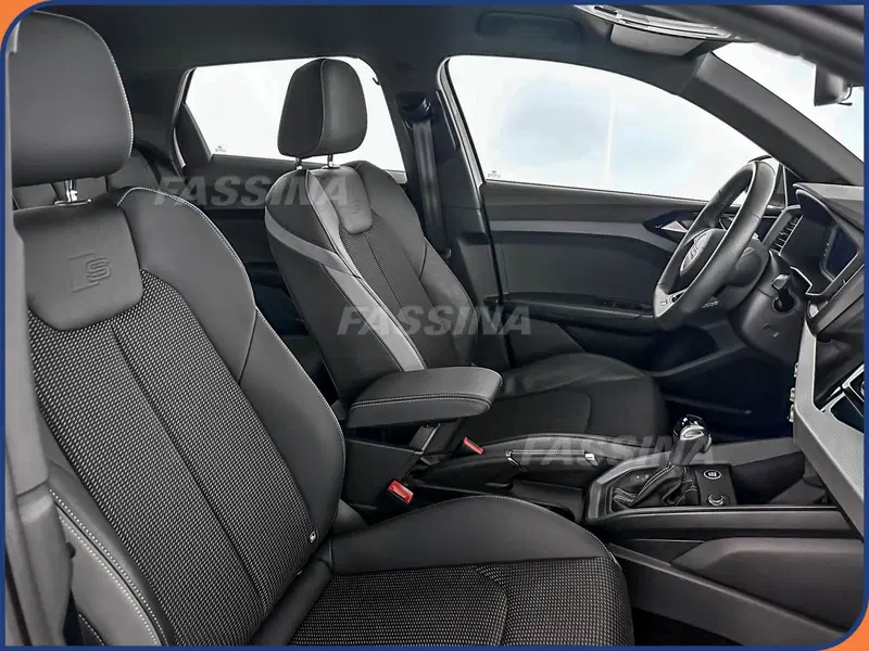 Audi A1 Sportback usata a Milano (13)