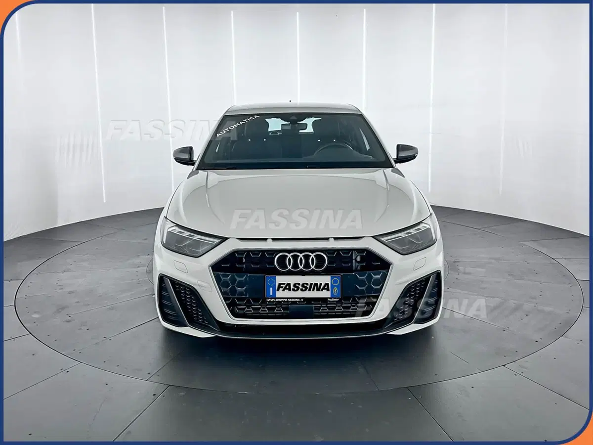 Audi A1 Sportback usata a Milano (2)