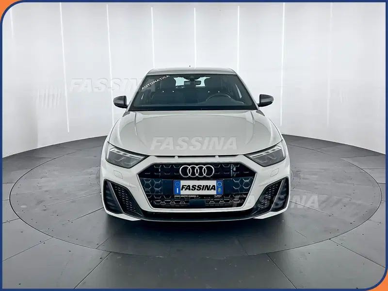 Audi A1 Sportback usata a Milano (2)