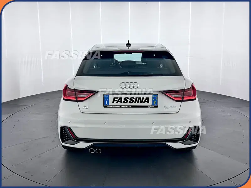 Audi A1 Sportback usata a Milano (5)