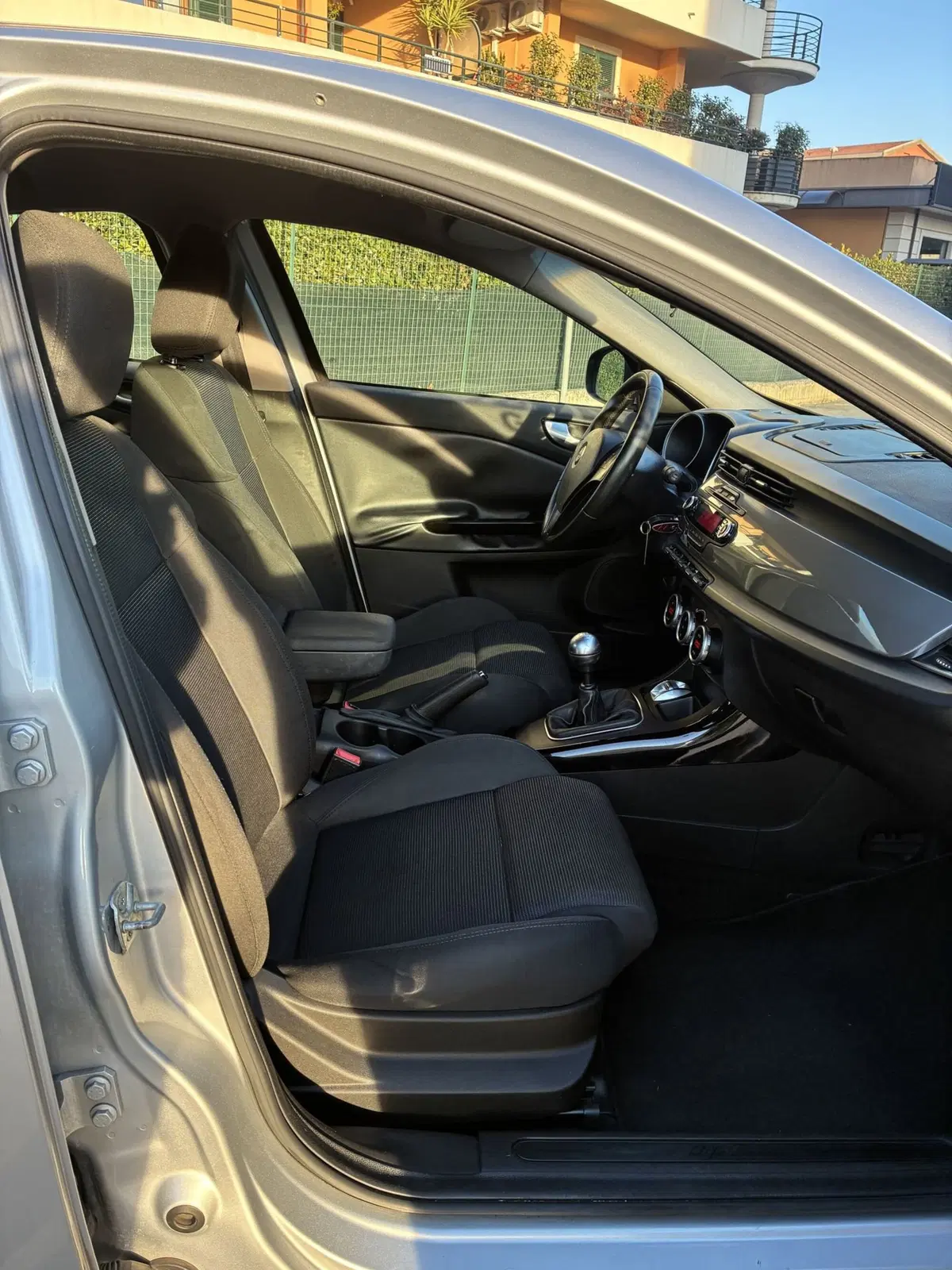Alfa Romeo Giulietta usata a Frosinone (11)