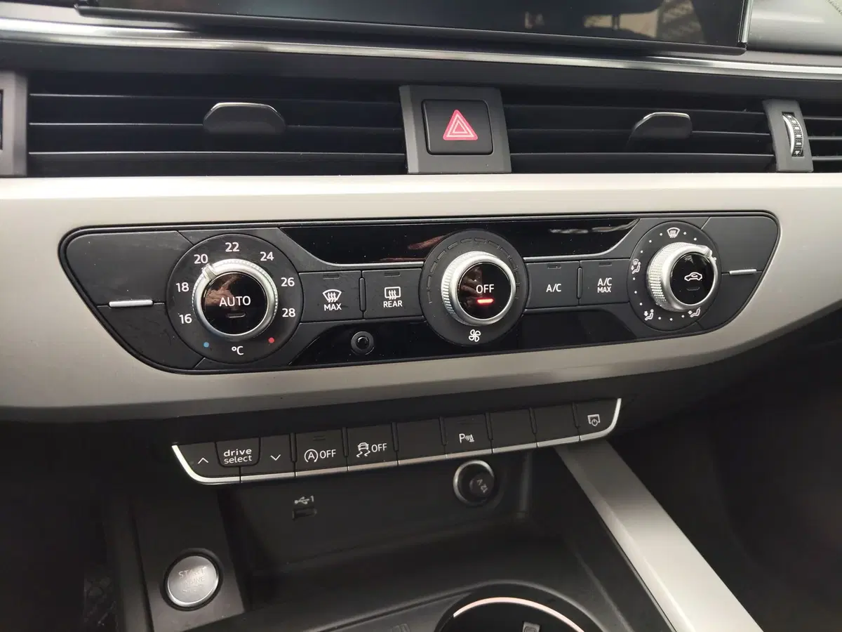 Audi A4 Avant usata a Modena (11)