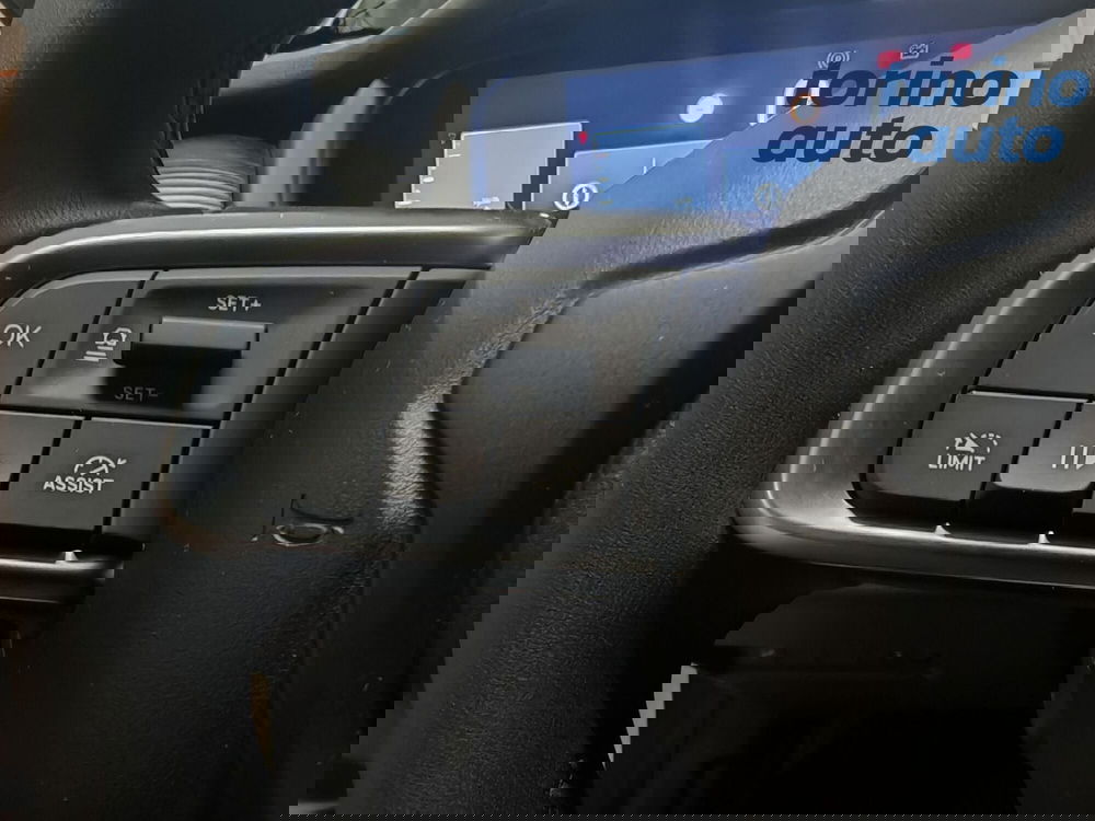 Jeep Avenger nuova a Torino (15)