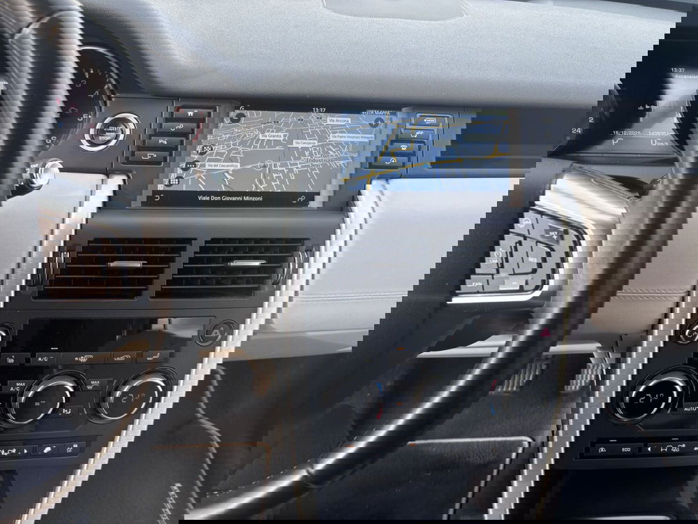 Land Rover Discovery Sport usata a Ancona (19)