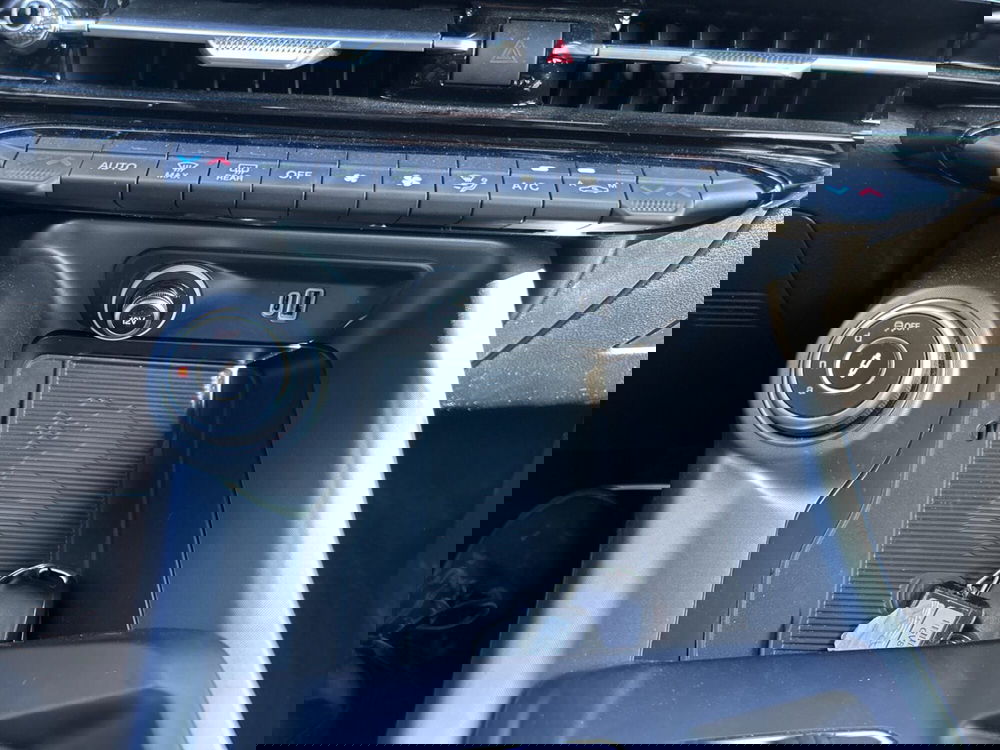 Alfa Romeo Tonale usata a Latina (18)