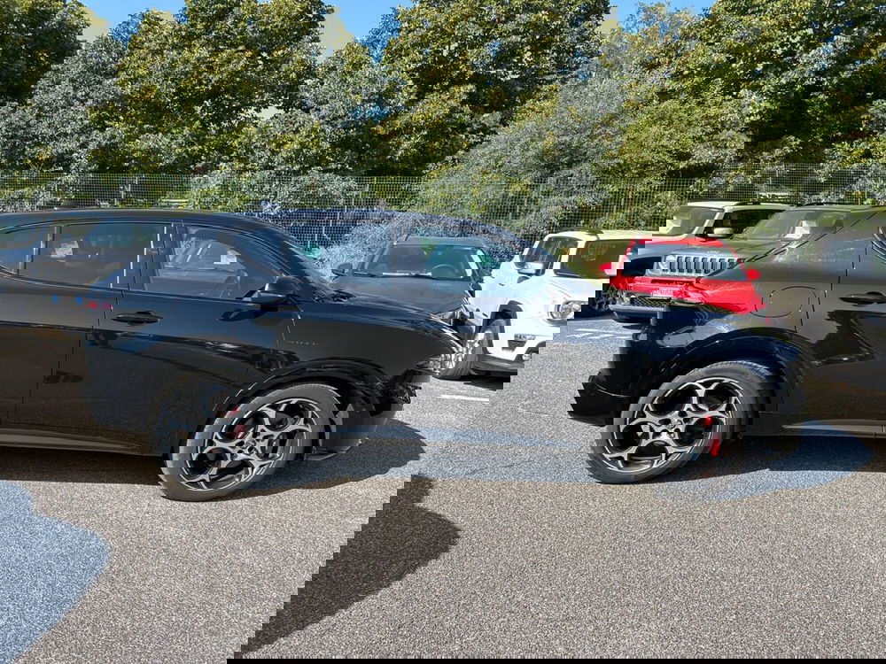 Alfa Romeo Tonale usata a Latina (8)