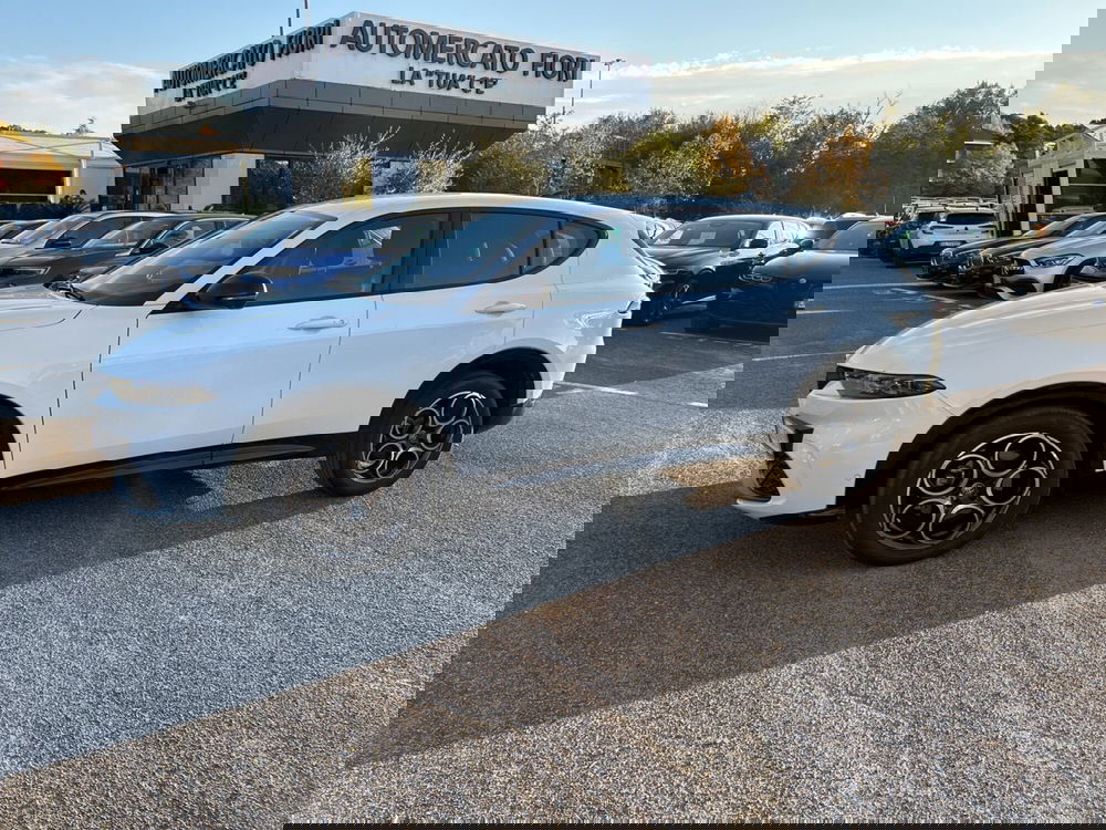 Alfa Romeo Tonale usata a Latina (8)