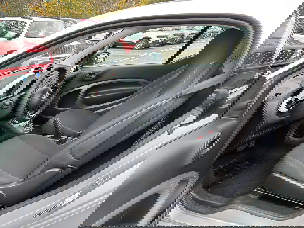 smart Fortwo usata a Latina (11)