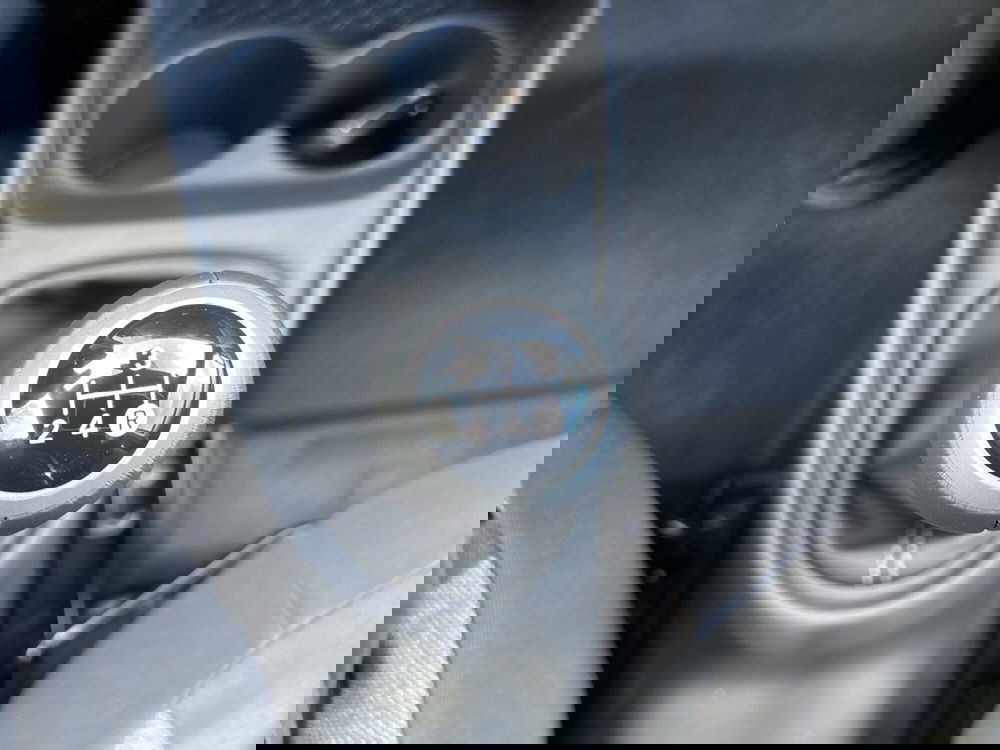 Toyota Aygo X nuova a Latina (17)