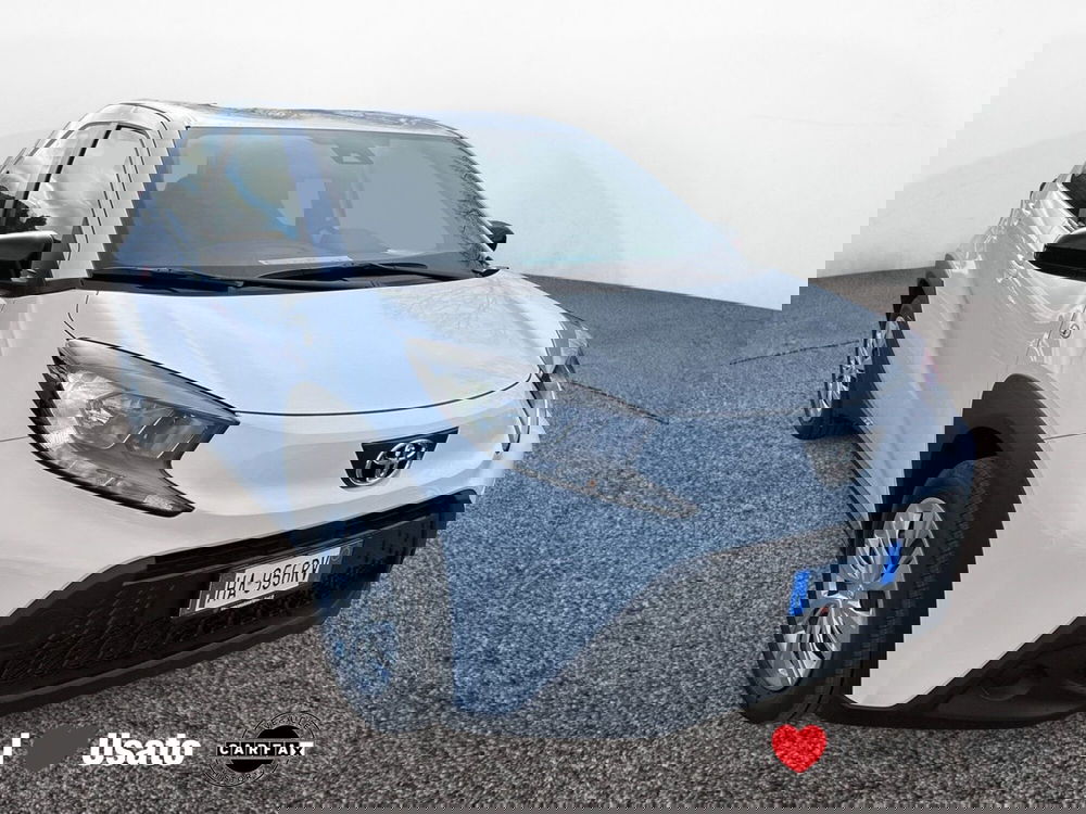 Toyota Aygo X nuova a Latina (2)