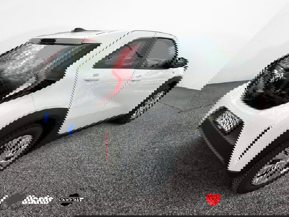 Toyota Aygo X nuova a Latina (3)