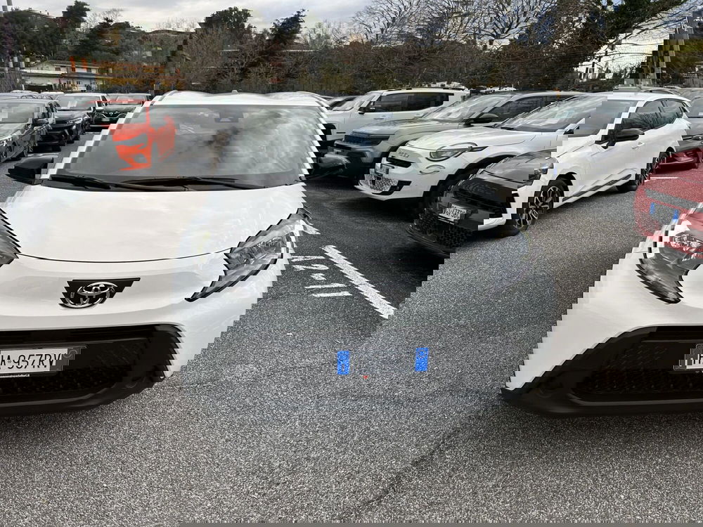 Toyota Aygo X nuova a Latina (7)