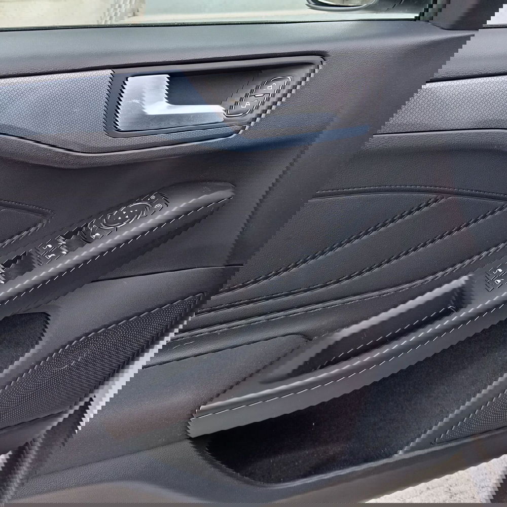 Ford Focus usata a L'Aquila (8)