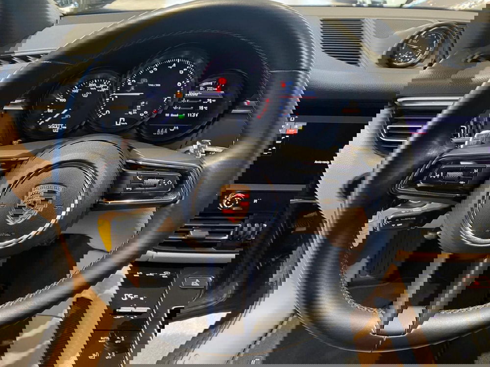 Porsche Macan usata a Firenze (15)