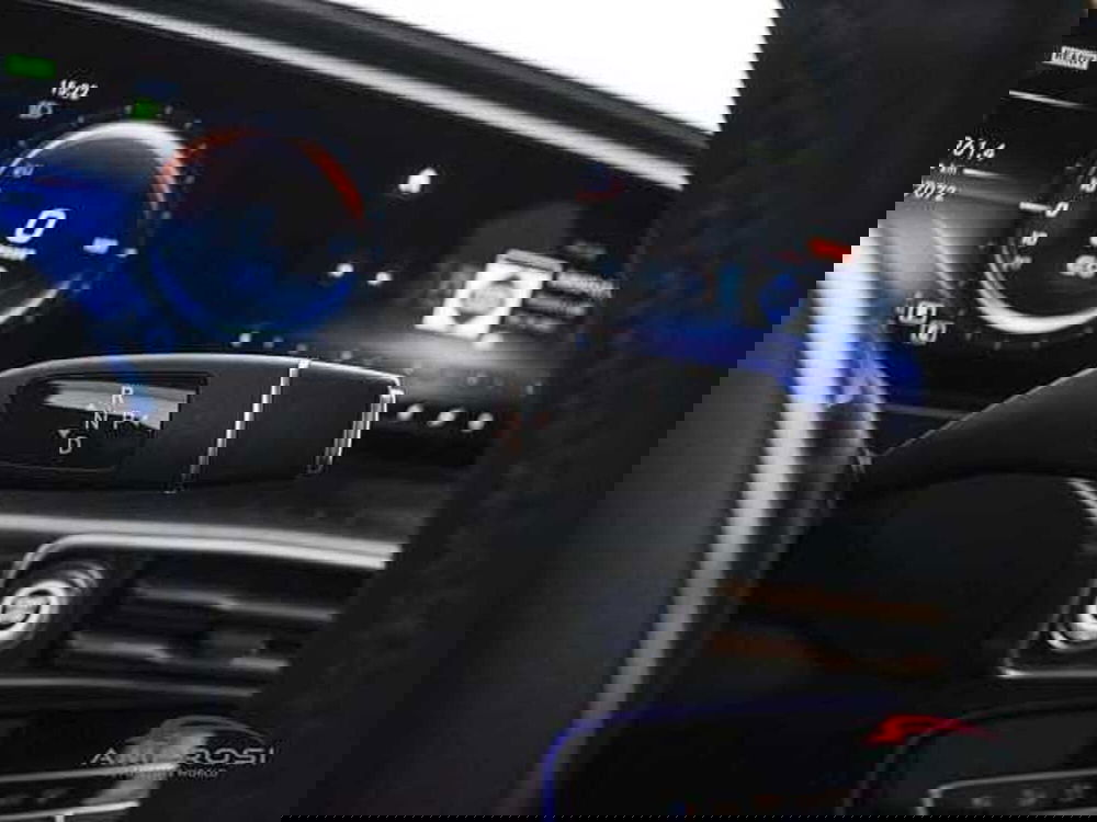 Mercedes-Benz EQC usata a Viterbo (20)