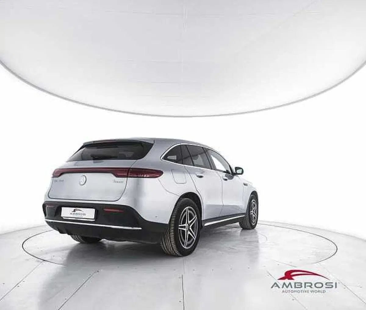 Mercedes-Benz EQC usata a Viterbo (3)