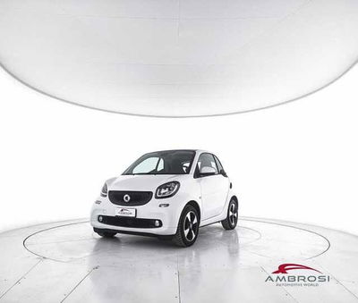 smart Fortwo 70 1.0 twinamic Perfect del 2019 usata a Viterbo