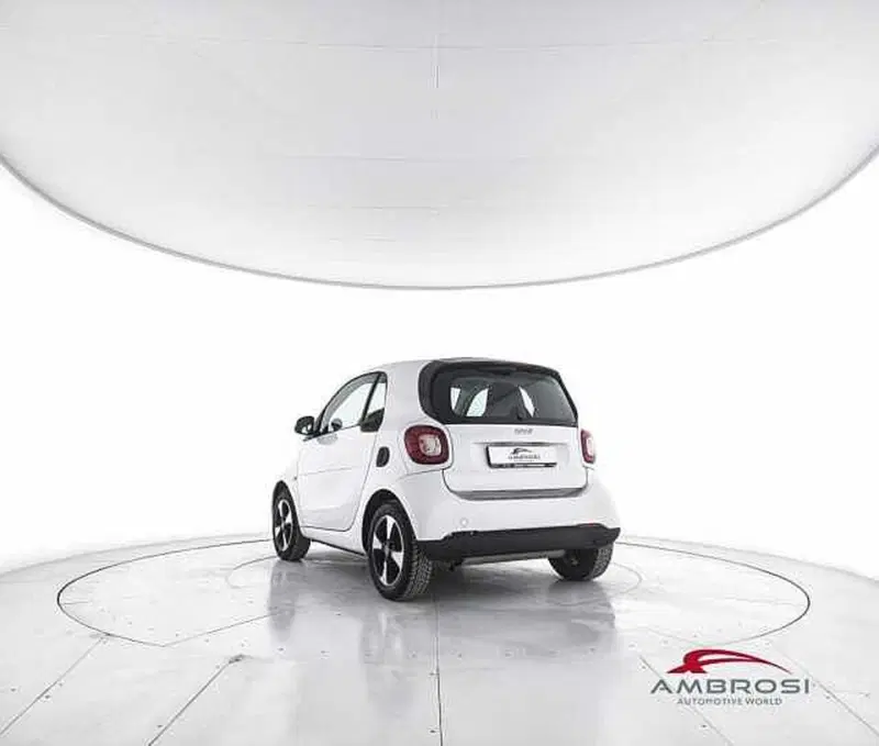 smart Fortwo usata a Viterbo (4)