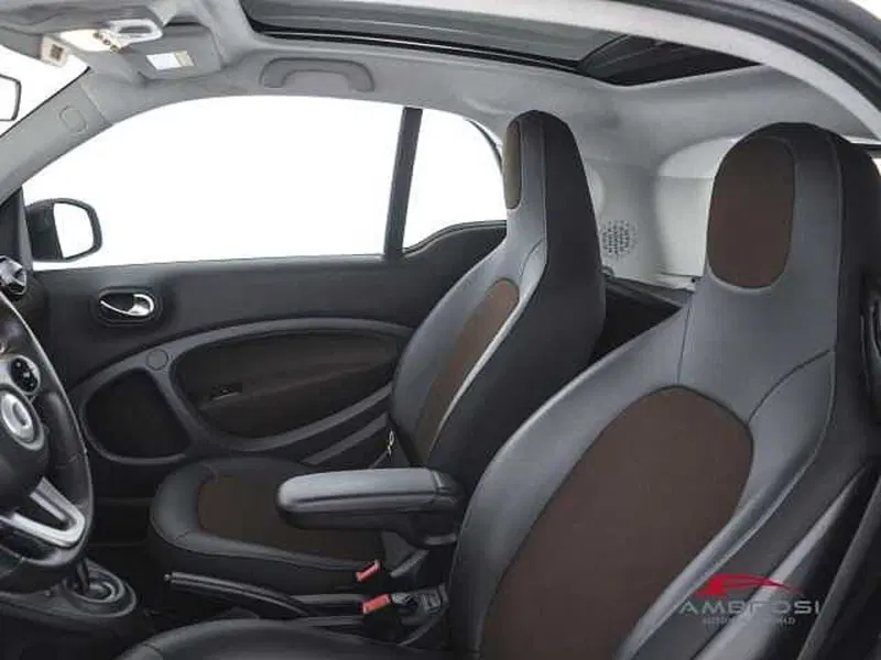 smart Fortwo usata a Viterbo (9)