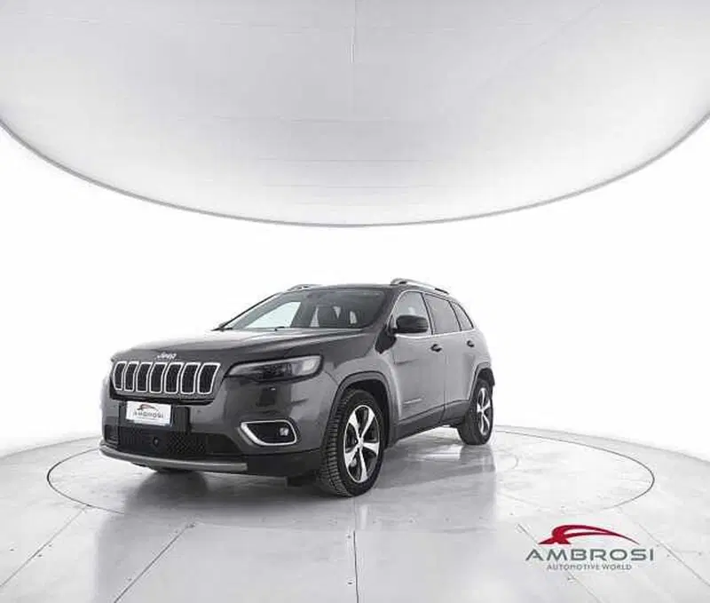 Jeep Cherokee usata a Viterbo