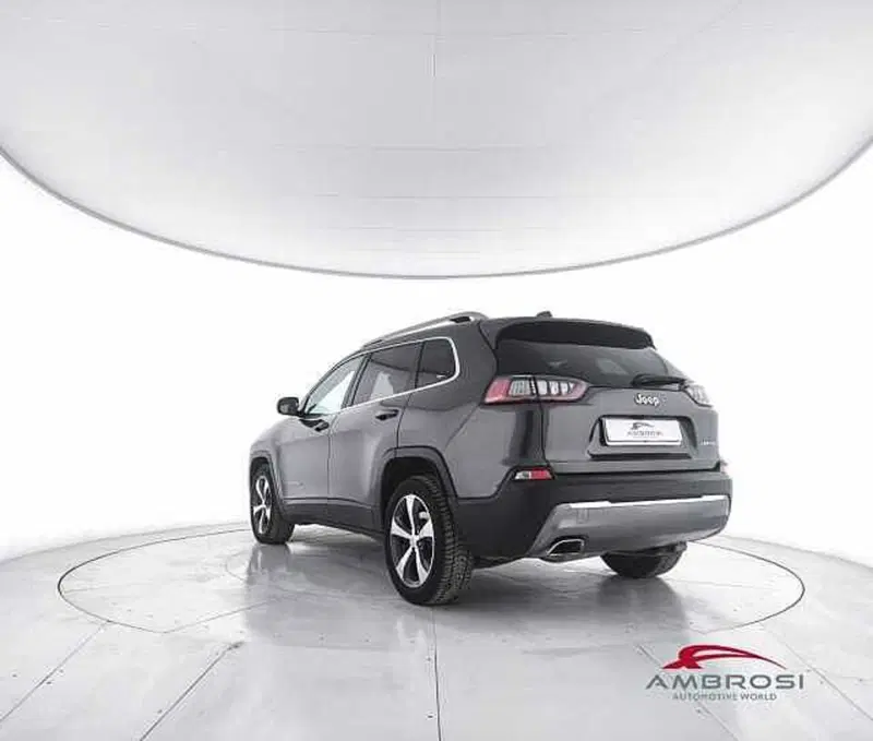 Jeep Cherokee usata a Viterbo (4)
