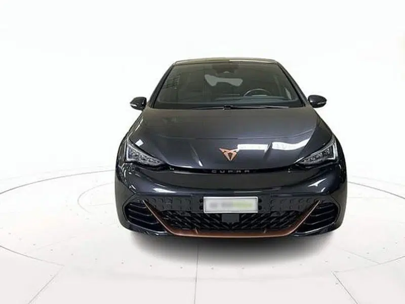 Cupra Born usata a Vicenza (2)