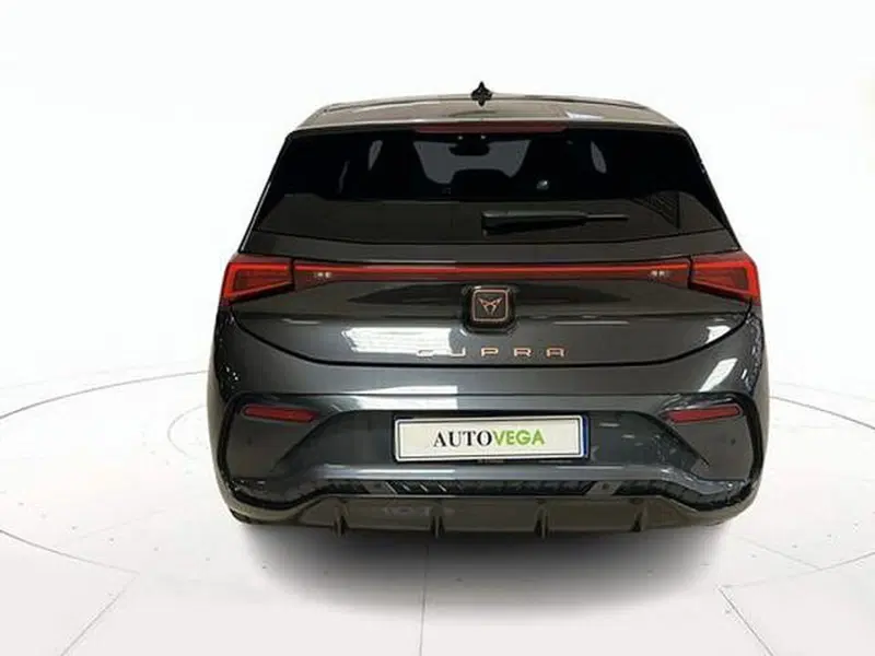 Cupra Born usata a Vicenza (5)