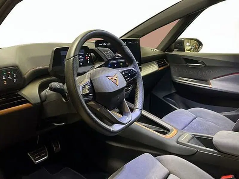 Cupra Born usata a Vicenza (6)