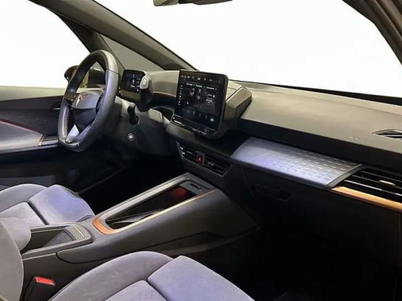 Cupra Born usata a Vicenza (7)