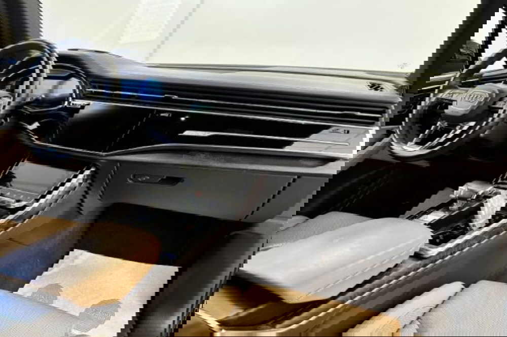 Audi Q7 usata a Latina (9)