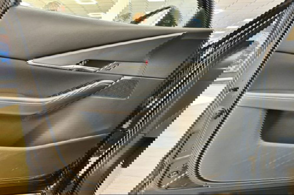 Mazda CX-30 usata a Latina (12)