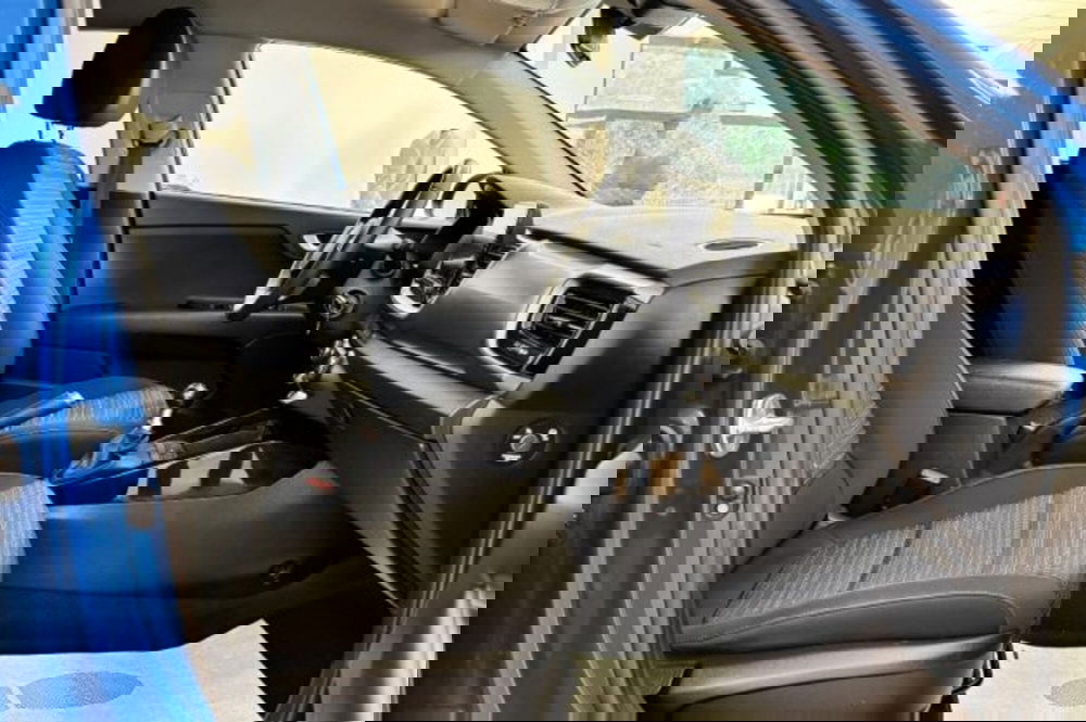 Kia Stonic usata a Latina (8)