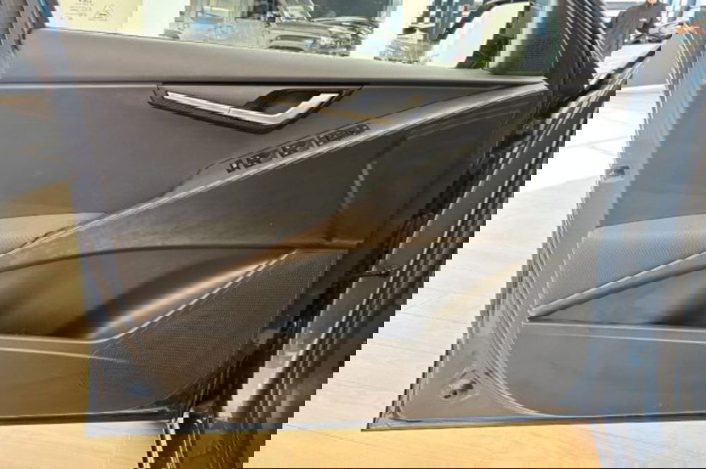 Kia Niro usata a Latina (12)