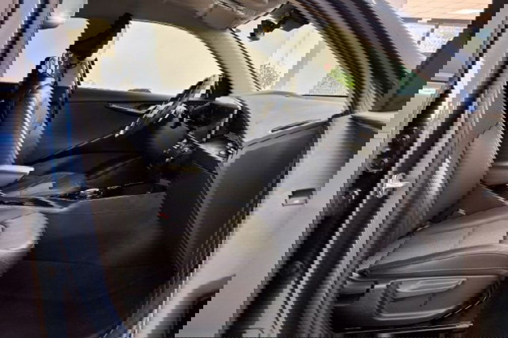 Kia Niro usata a Latina (8)