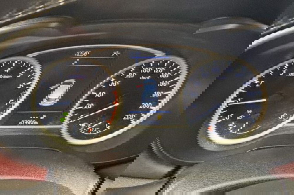 Nissan Micra usata a Latina (13)