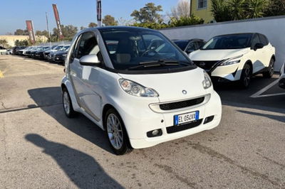 smart Fortwo 1000 52 kW MHD coup&eacute; pulse del 2012 usata a Fondi