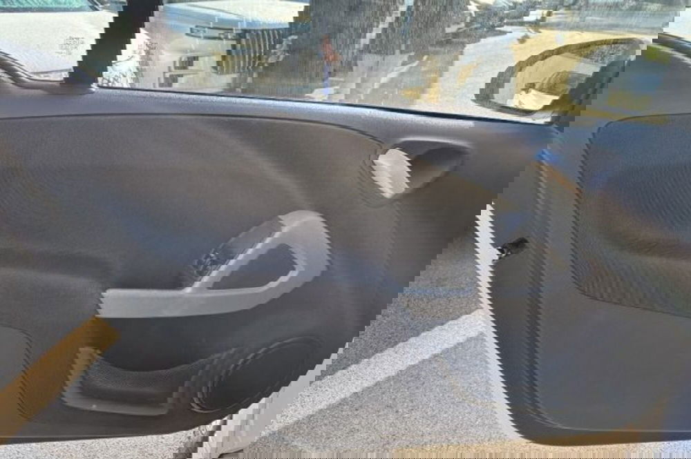 smart Fortwo usata a Latina (10)