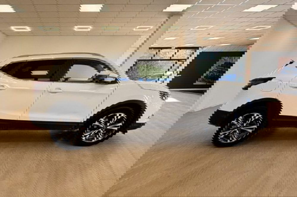 Nissan Qashqai usata a Latina (4)