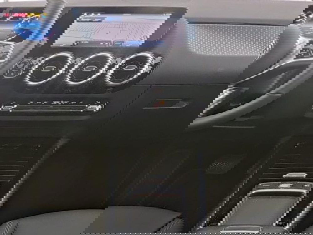 Mercedes-Benz Classe B usata a Milano (7)