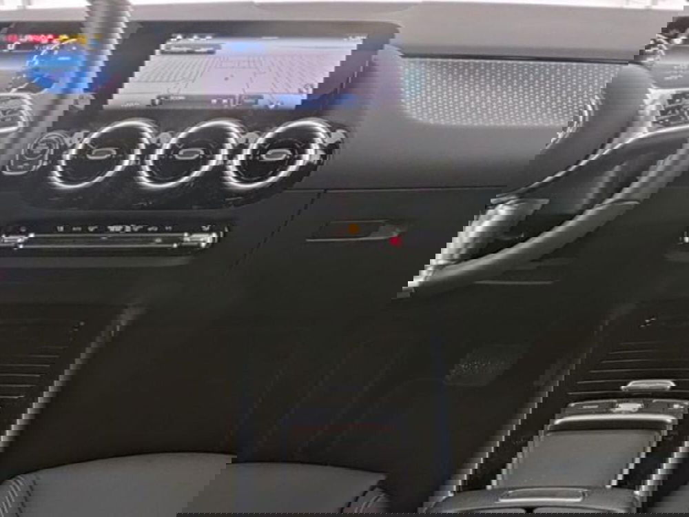 Mercedes-Benz Classe B usata a Milano (5)