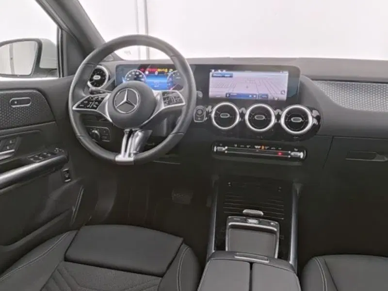 Mercedes-Benz Classe B usata a Milano (6)