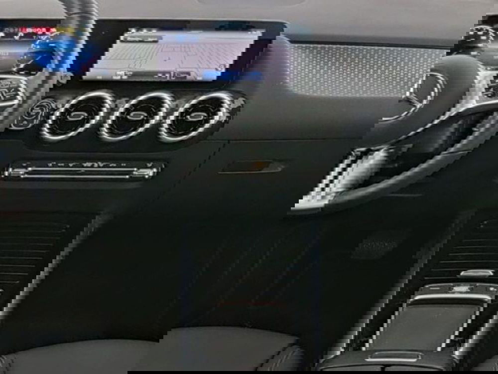 Mercedes-Benz Classe B usata a Milano (6)