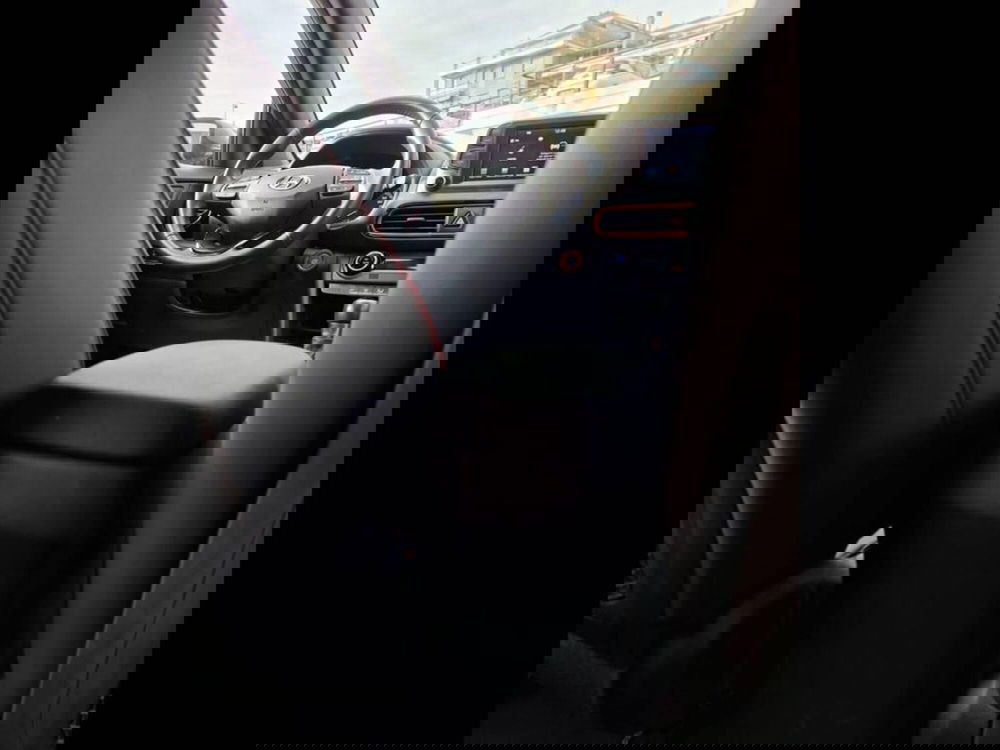 Hyundai Kona usata a Torino (12)