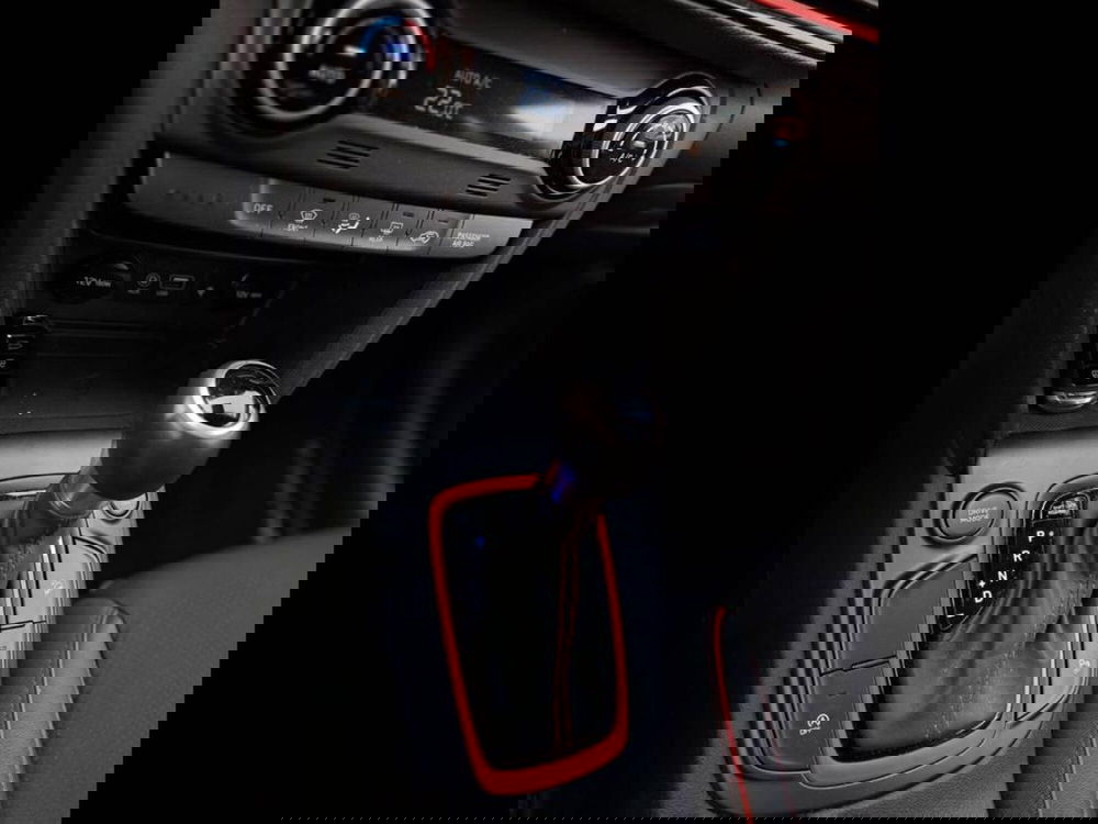 Hyundai Kona usata a Torino (8)