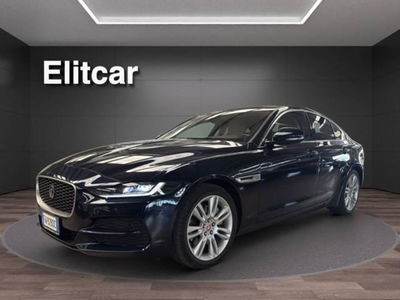 Jaguar XE 2.0 D 180 CV AWD aut. SE del 2019 usata a Magenta