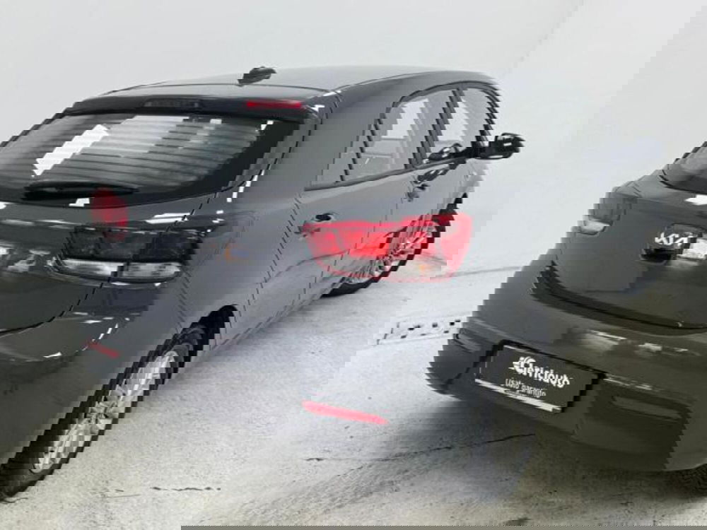 Kia Rio usata a Como (2)