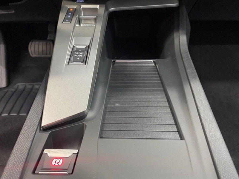 Peugeot 308 nuova a Torino (10)