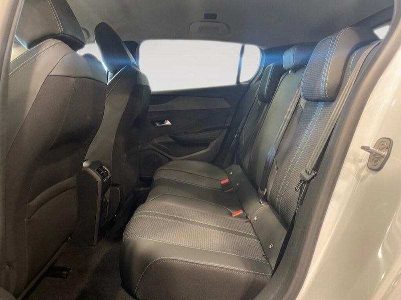 Peugeot 308 nuova a Torino (7)