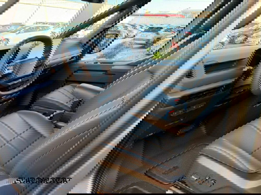 Kia PV5 nuova a Bari (9)