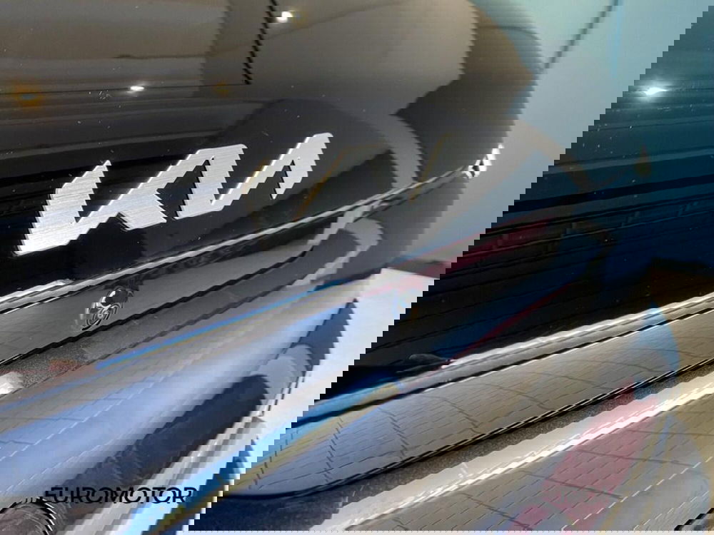 Kia PV5 nuova a Bari (5)